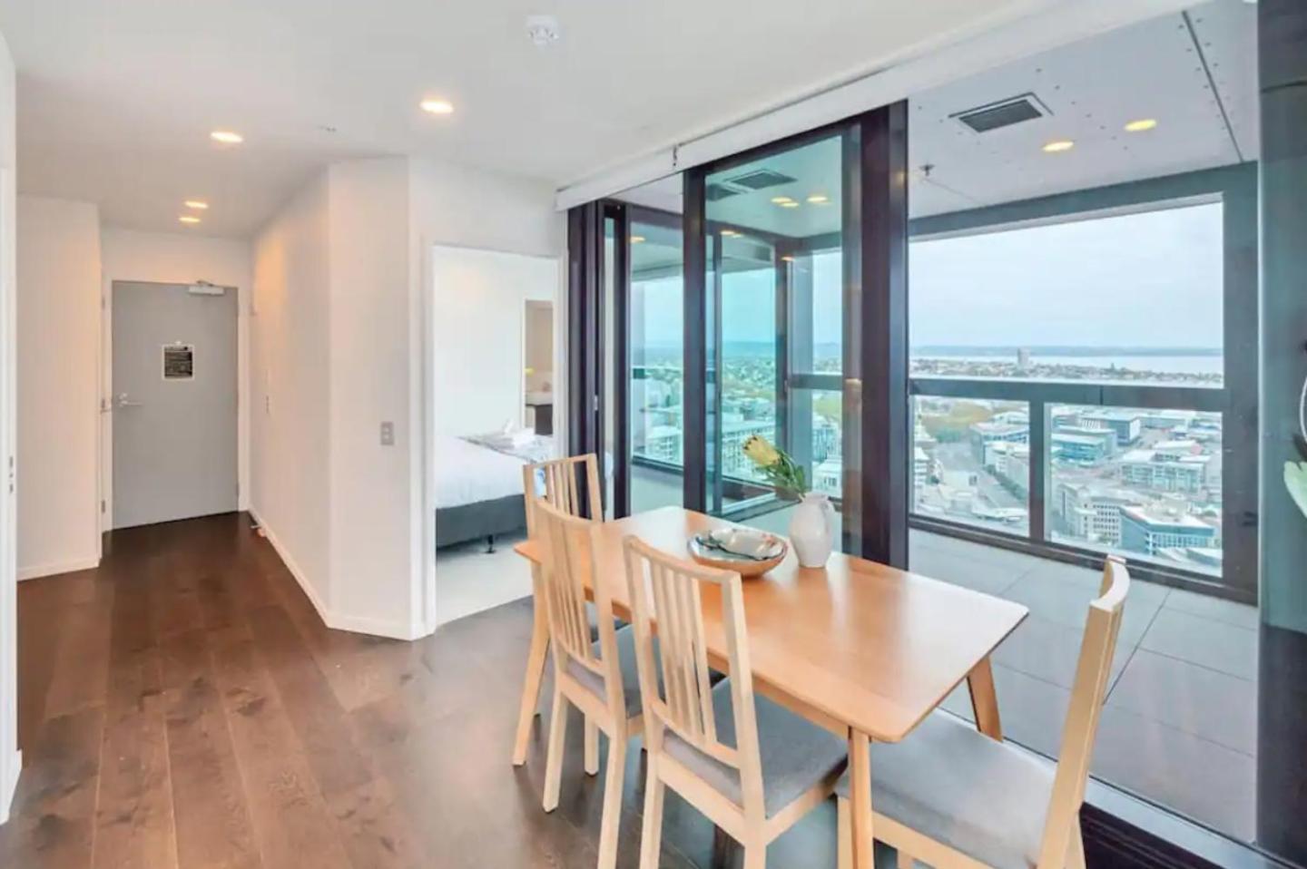 Gorgeous Seaview 2 Bedroom Apartment In Auckland Cbd Extérieur photo